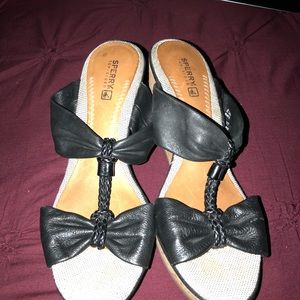 Selling a pair of Sherry wedges